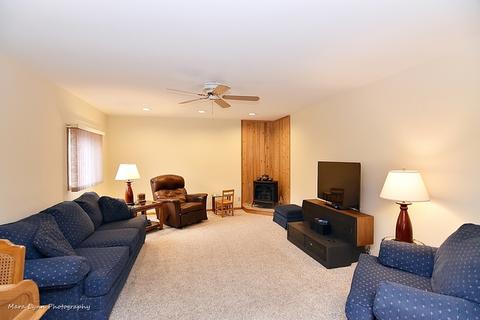 1145 Appleton Ln, Geneva, IL 60134 photo 9