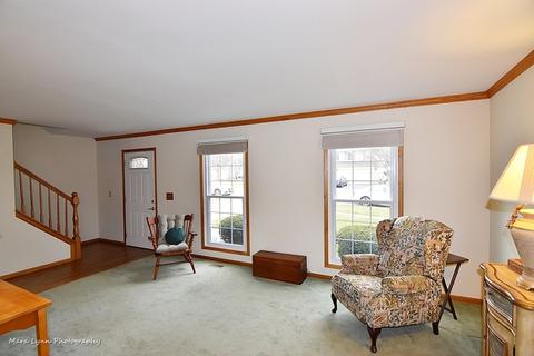 1145 Appleton Ln, Geneva, IL 60134 photo 3