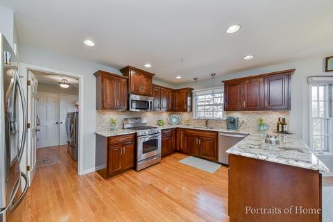 1961 Dorset Dr, Wheaton, IL 60189 photo 6