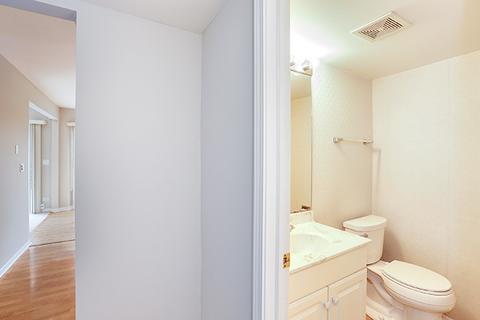 4821 Turnberry Dr, Hoffman Estates, IL 60010 photo 10