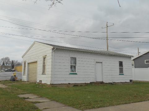 226 W Devlin St, Spring Valley, IL 61362 photo 13
