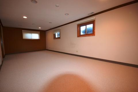 560 E Thacker St, Hoffman Estates, IL 60169 photo 8