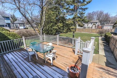 22 W Pine Ave, Roselle, IL 60172 photo 5
