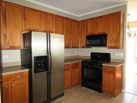 2623 Pondview Dr, Algonquin, IL 60102 photo 2