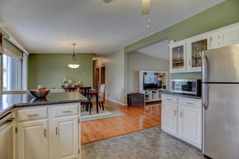 105 W Kyle St, Ogden, IL 61859 photo 7