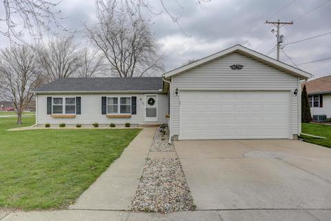 105 W Kyle St, Ogden, IL 61859 photo 1
