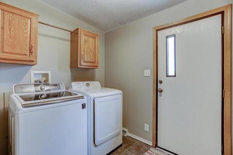 105 W Kyle St, Ogden, IL 61859 photo 13