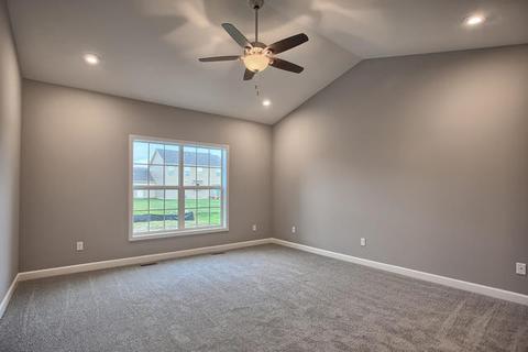 2010 Max Run Dr, Champaign, IL 61822 photo 14