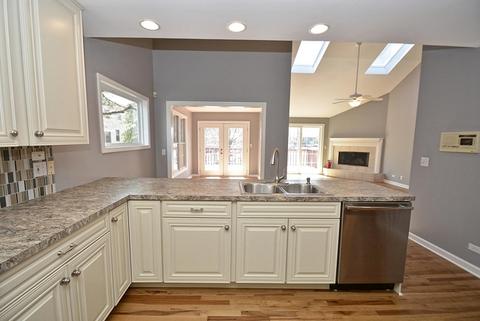 2311 Brookside Ct, Aurora, IL 60502 photo 13