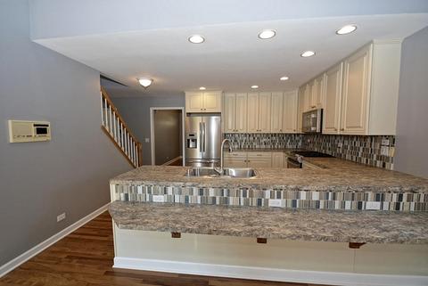 2311 Brookside Ct, Aurora, IL 60502 photo 10