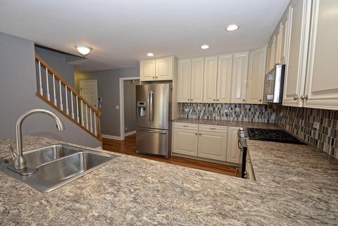 2311 Brookside Ct, Aurora, IL 60502 photo 11