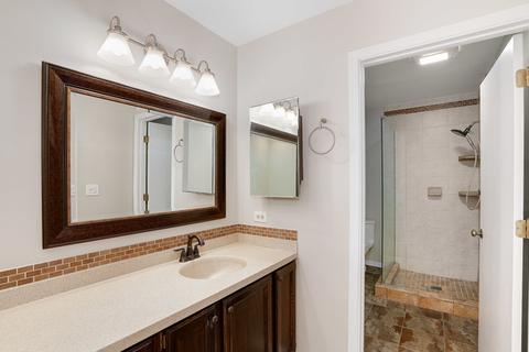 1956 Golf View Dr, Bartlett, IL 60103 photo 15