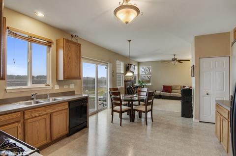 6316 Cork Ln, Mchenry, IL 60050 photo 7