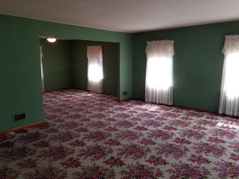 17863 Hickory St, Lansing, IL 60438 photo 4