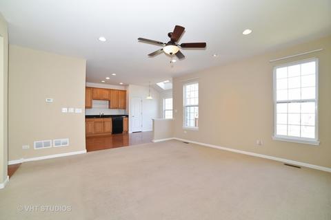 1109 Pine Valley Ct, Elgin, IL 60124 photo 6