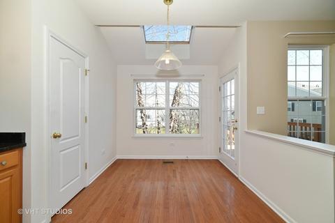 1109 Pine Valley Ct, Elgin, IL 60124 photo 5