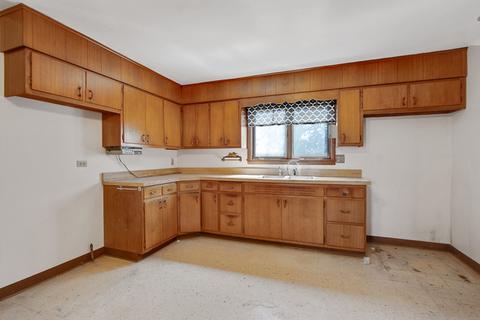 913 Aurora Ave, Aurora, IL 60505 photo 6