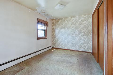 913 Aurora Ave, Aurora, IL 60505 photo 8