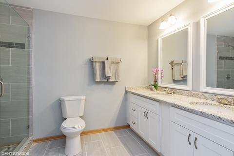 3995 Hudson Dr, Hoffman Estates, IL 60192 photo 10