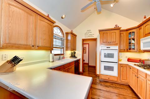 3680 Lakeview Dr, Algonquin, IL 60102 photo 14
