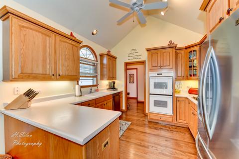 3680 Lakeview Dr, Algonquin, IL 60102 photo 13