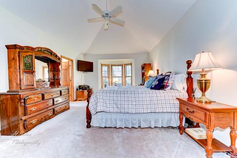 3680 Lakeview Dr, Algonquin, IL 60102 photo 17