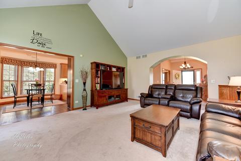 3680 Lakeview Dr, Algonquin, IL 60102 photo 11