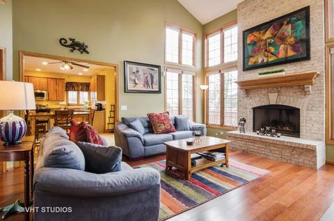 1305 Stonegate Rd, Algonquin, IL 60102 photo 5