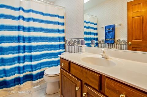 1305 Stonegate Rd, Algonquin, IL 60102 photo 17