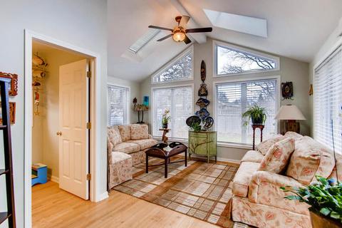 143 E Thompson Dr, Wheaton, IL 60189 photo 5