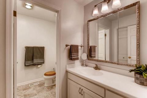 143 E Thompson Dr, Wheaton, IL 60189 photo 20