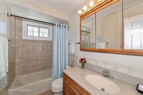 717 N Adele St, Elmhurst, IL 60126 photo 10