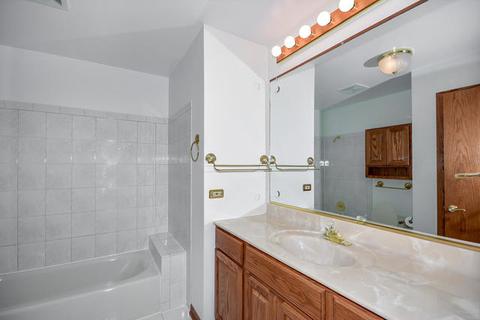 1904 E Maya Ln, Mount Prospect, IL 60056 photo 18