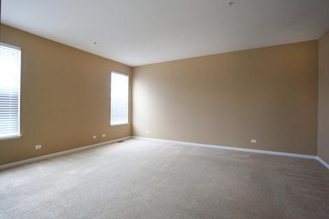876 Linden Cir, Hoffman Estates, IL 60169 photo 4