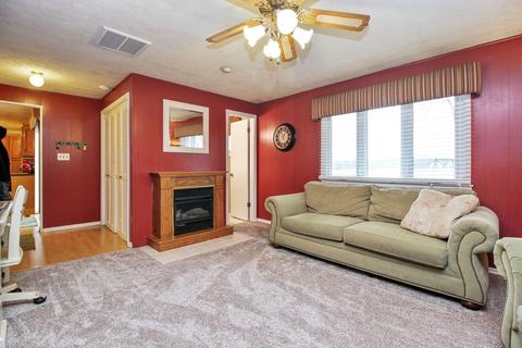 1274 N Erickson Dr, Kankakee, IL 60901 photo 6