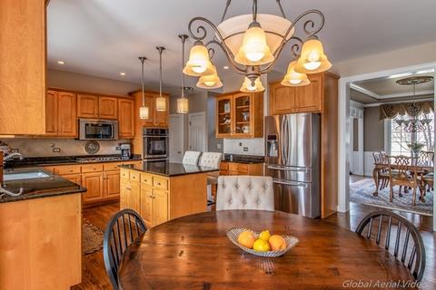 3536 Stackinghay Dr, Naperville, IL 60564 photo 10