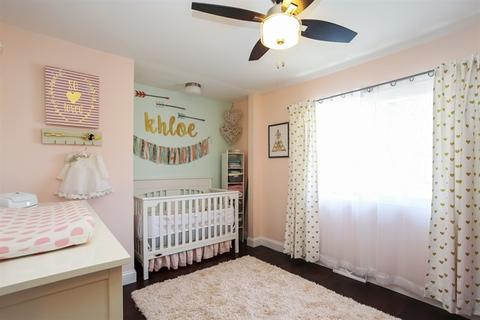 745 E Devon Ave, Roselle, IL 60172 photo 9
