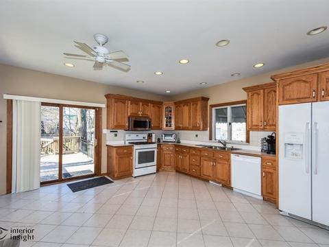 207 E 10th St, Lockport, IL 60441 photo 10