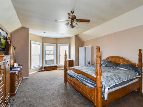 207 E 10th St, Lockport, IL 60441 photo 14