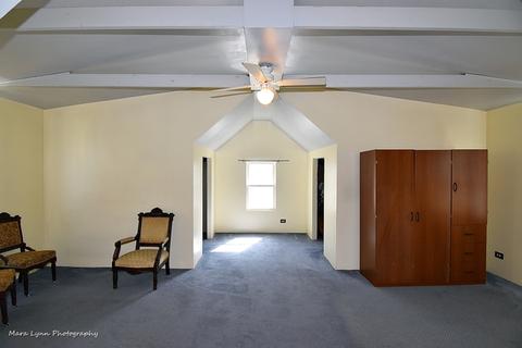 409 E Park Ave, Aurora, IL 60505 photo 22