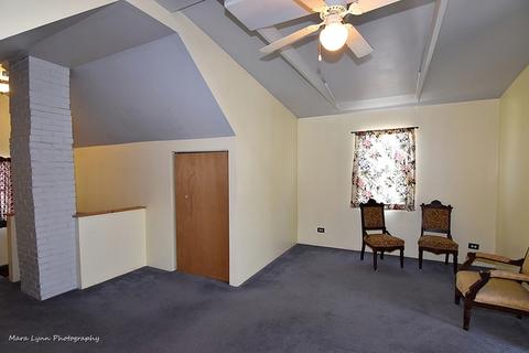 409 E Park Ave, Aurora, IL 60505 photo 24