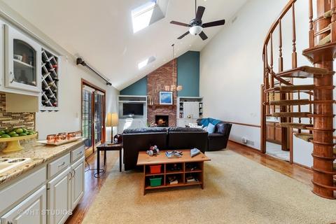 6136 Willowood Ln, Willowbrook, IL 60527 photo 5