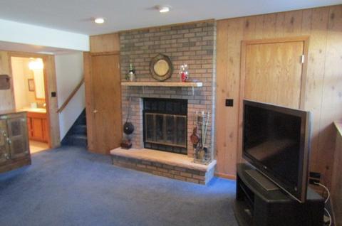35 Pleasant St, Hoffman Estates, IL 60169 photo 18
