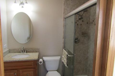 35 Pleasant St, Hoffman Estates, IL 60169 photo 17