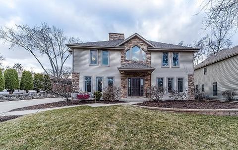 922 Crest St, Wheaton, IL 60189 photo 1