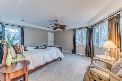 922 Crest St, Wheaton, IL 60189 photo 14