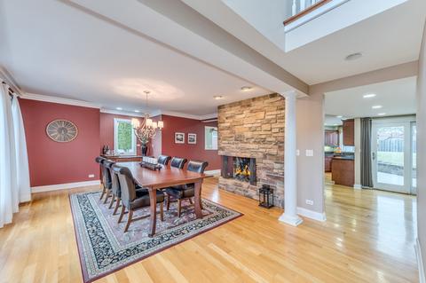 922 Crest St, Wheaton, IL 60189 photo 32