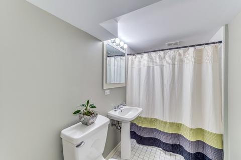 922 Crest St, Wheaton, IL 60189 photo 25