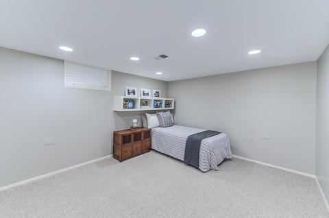 922 Crest St, Wheaton, IL 60189 photo 24