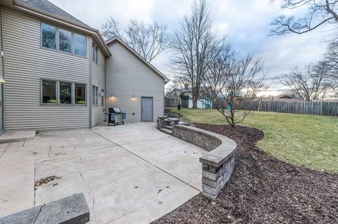 922 Crest St, Wheaton, IL 60189 photo 29